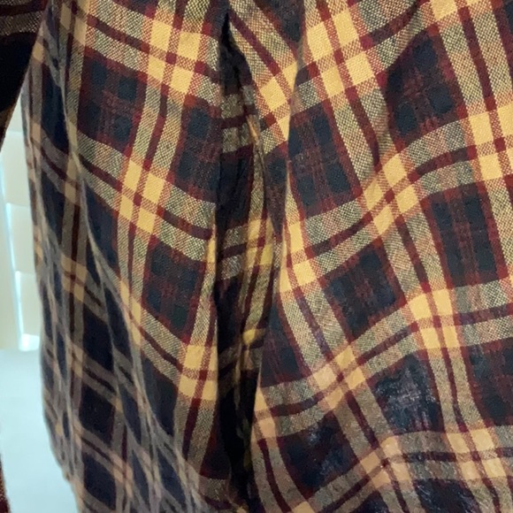 Brown and Black Boxy Blouse with Long Sleeves - Picture 4 of 6